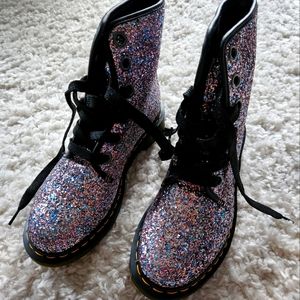 Dr Martens 1460 Farrah - Never Worn size 39